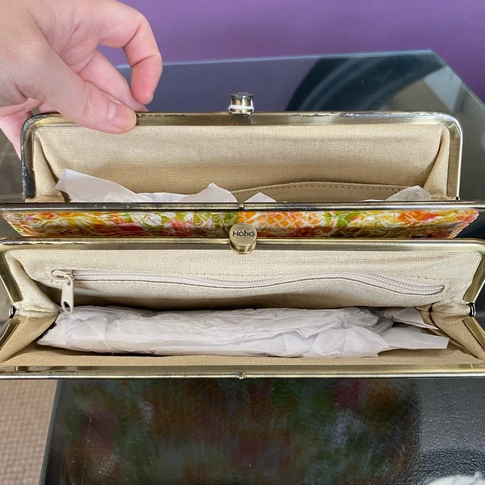 HOBO Multicolor Floral Clutch - Picture 3 of 4